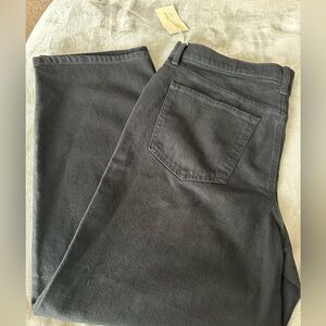 NWT universal thread size 16 black jeans (My87)